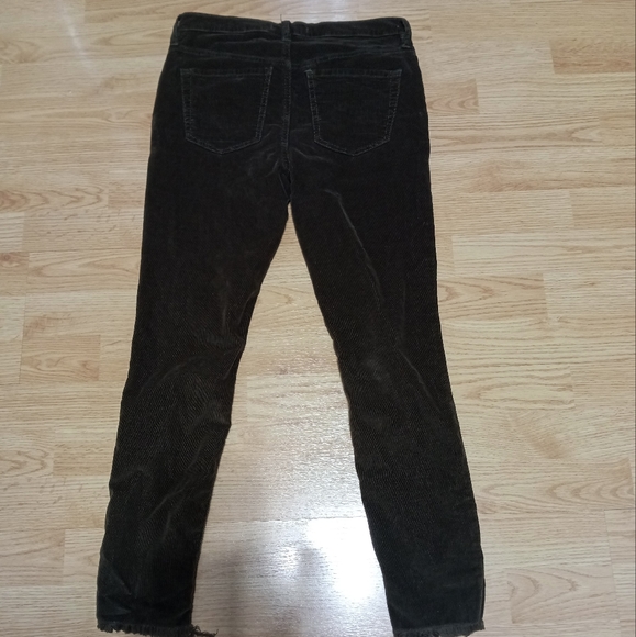 Free People cropped corduroy pants. Size 26. Dark khaki green. EUC. - Picture 4 of 14